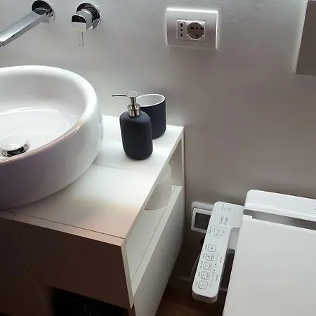 Vivere Isola * 밀라노